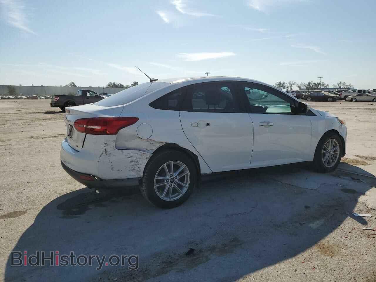 2017 FORD FOCUS - VIN: 1FADP3F24HL275152 - Photo 3