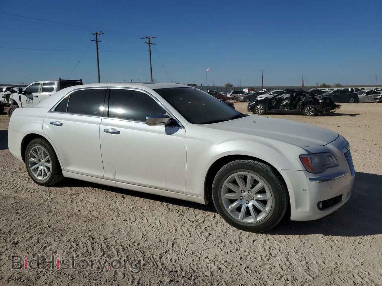 2014 CHRYSLER 300 - VIN: 2C3CCAET0EH380218 - Фото 4