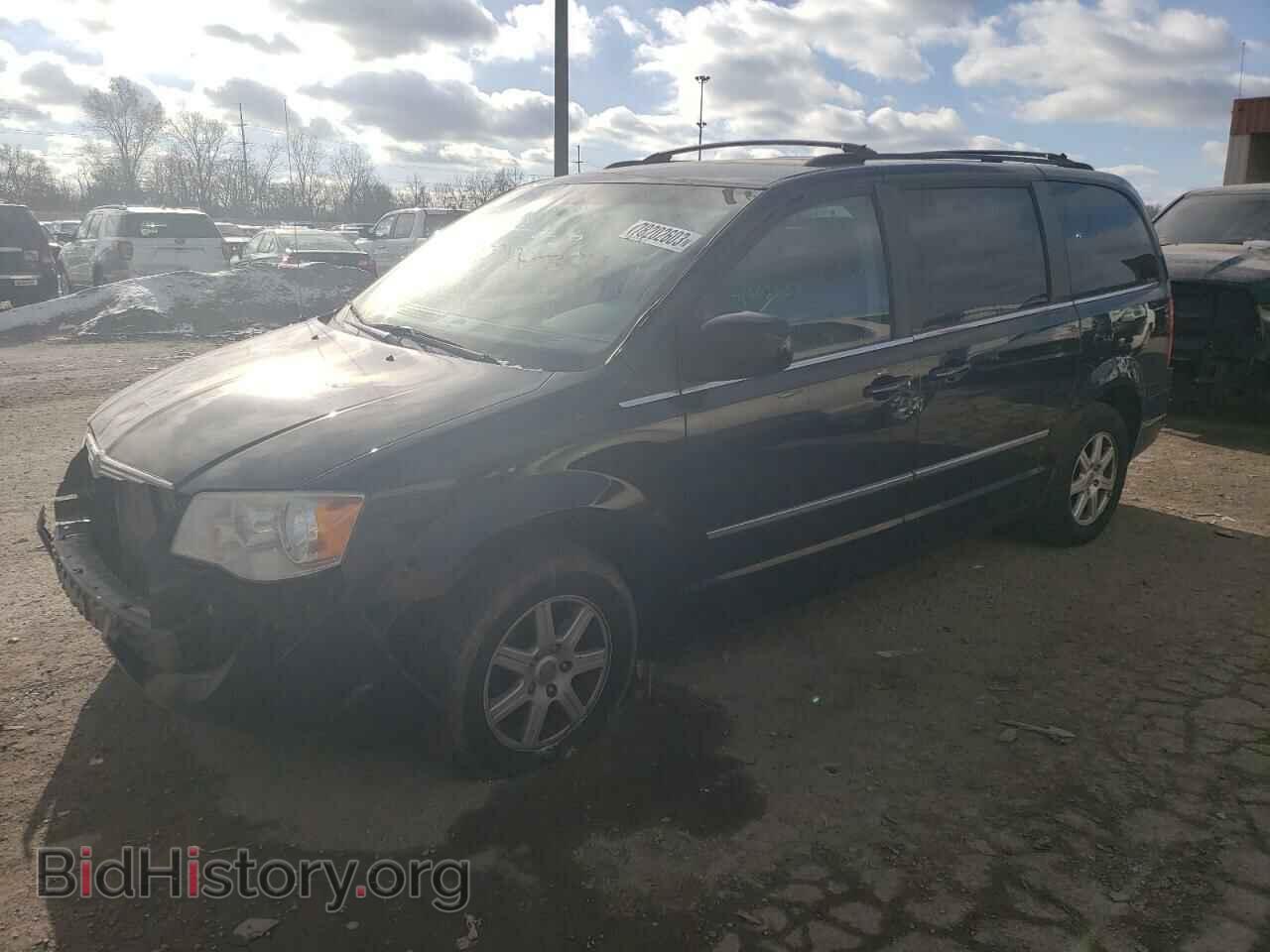 Photo 2A4RR5D16AR458446 - CHRYSLER MINIVAN 2010