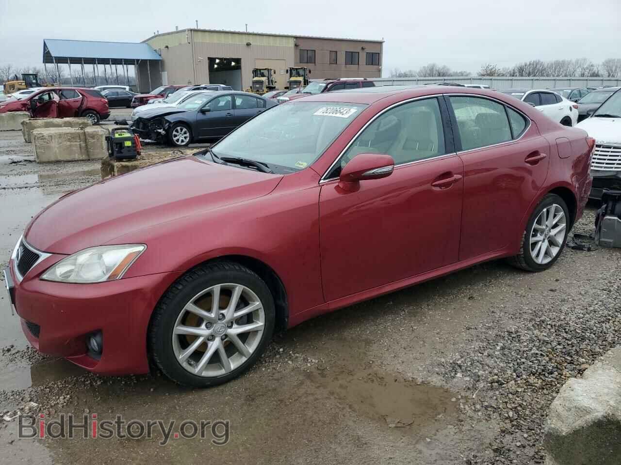 Photo JTHCF5C24C5055563 - LEXUS IS 2012