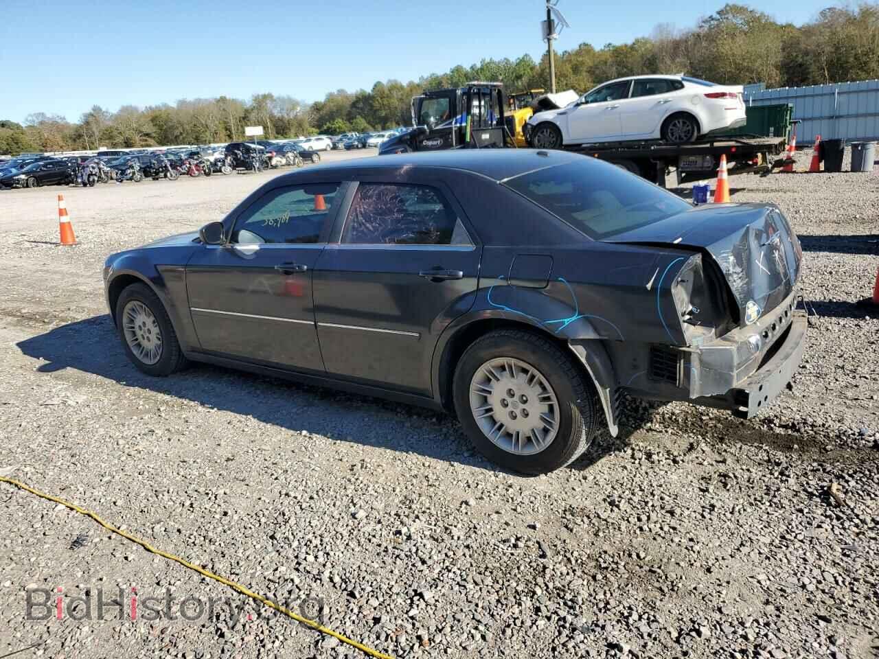 2007 CHRYSLER 300 - VIN: 2C3KA43R77H762324 - Фото 2
