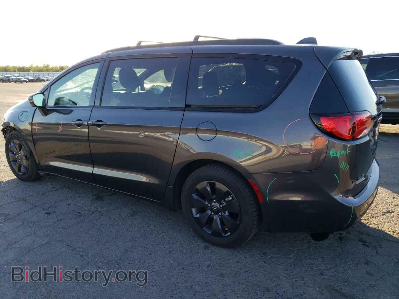 2020 CHRYSLER PACIFICA - VIN: 2C4RC1N79LR243083 - Photo 2