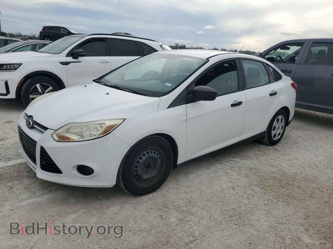 Photo 1FAHP3E23CL470588 - FORD FOCUS 2012