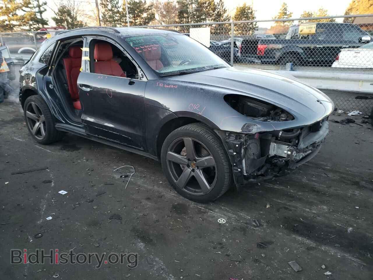 2017 PORSCHE MACAN - VIN: WP1AB2A55HLB16257 - Photo 4
