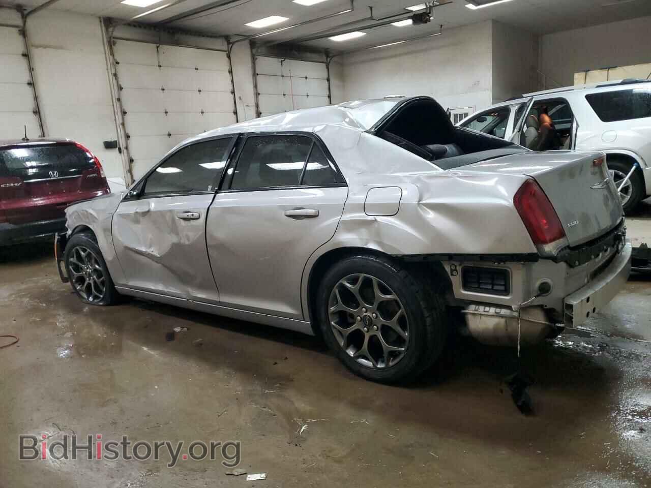 2017 CHRYSLER 300 - VIN: 2C3CCAGG3HH612962 - Фото 2