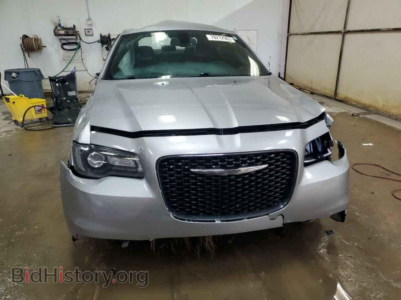 2017 CHRYSLER 300 - VIN: 2C3CCAGG3HH612962 - Фото 5