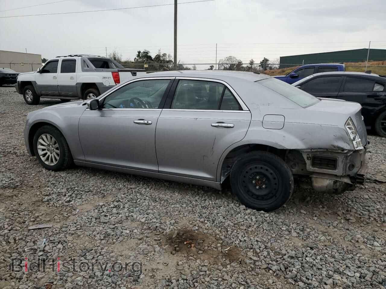 2014 CHRYSLER 300 - VIN: 2C3CCAAG5EH288885 - Фото 2