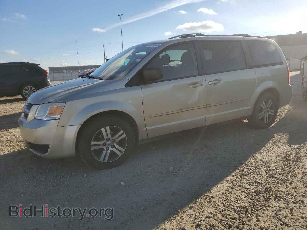 Photo 2D4RN4DE5AR469052 - DODGE CARAVAN 2010