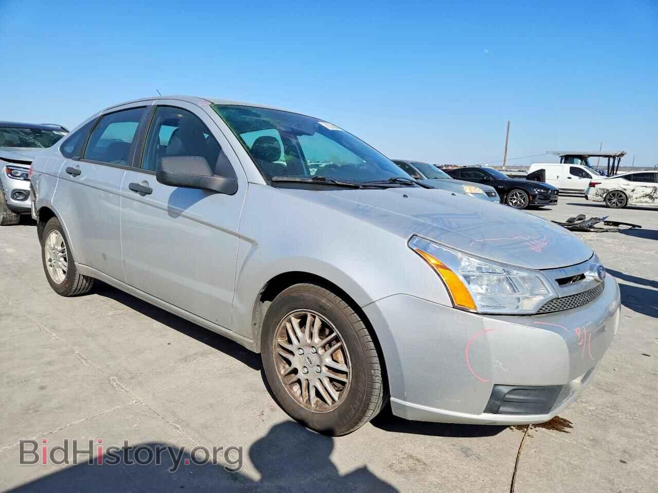 2011 FORD FOCUS - VIN: 1FAHP3FN8BW158630 - Photo 4
