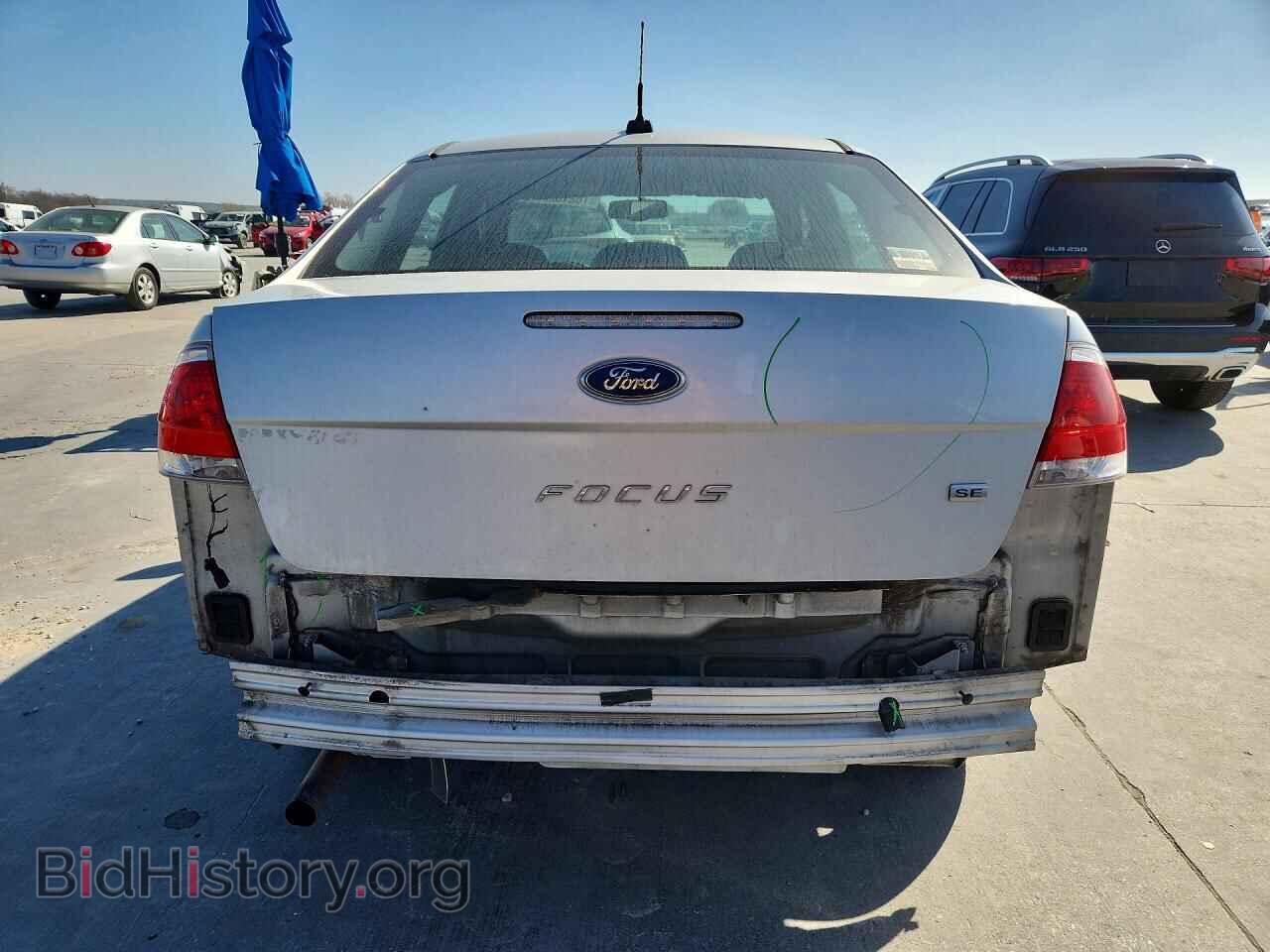 2011 FORD FOCUS - VIN: 1FAHP3FN8BW158630 - Photo 6