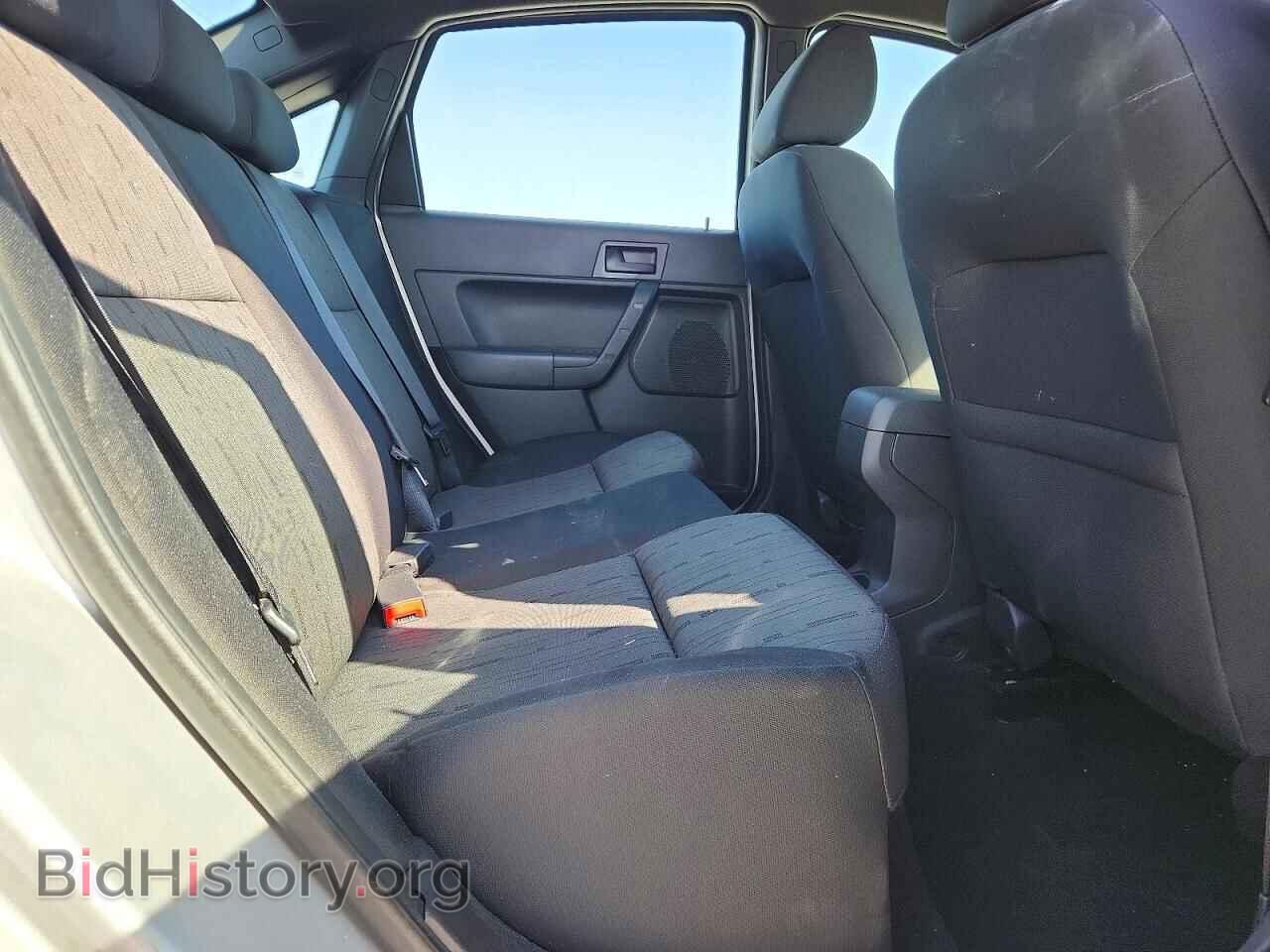 2011 FORD FOCUS - VIN: 1FAHP3FN8BW158630 - Photo 10