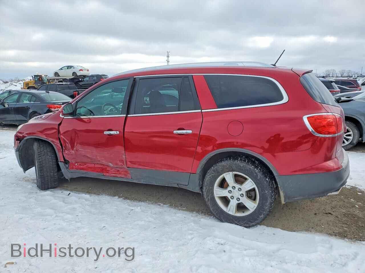 2012 BUICK ENCLAVE - VIN: 5GAKRDED2CJ380718 - Photo 2