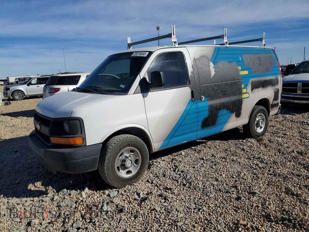 Photo 1GCWGFCA6C1185067 - CHEVROLET EXPRESS 2012
