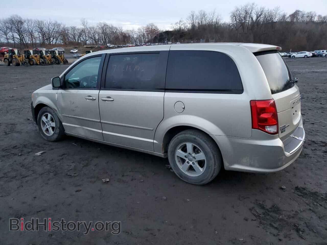 2013 DODGE CARAVAN - VIN: 2C4RDGCG2DR524176 - Фото 2