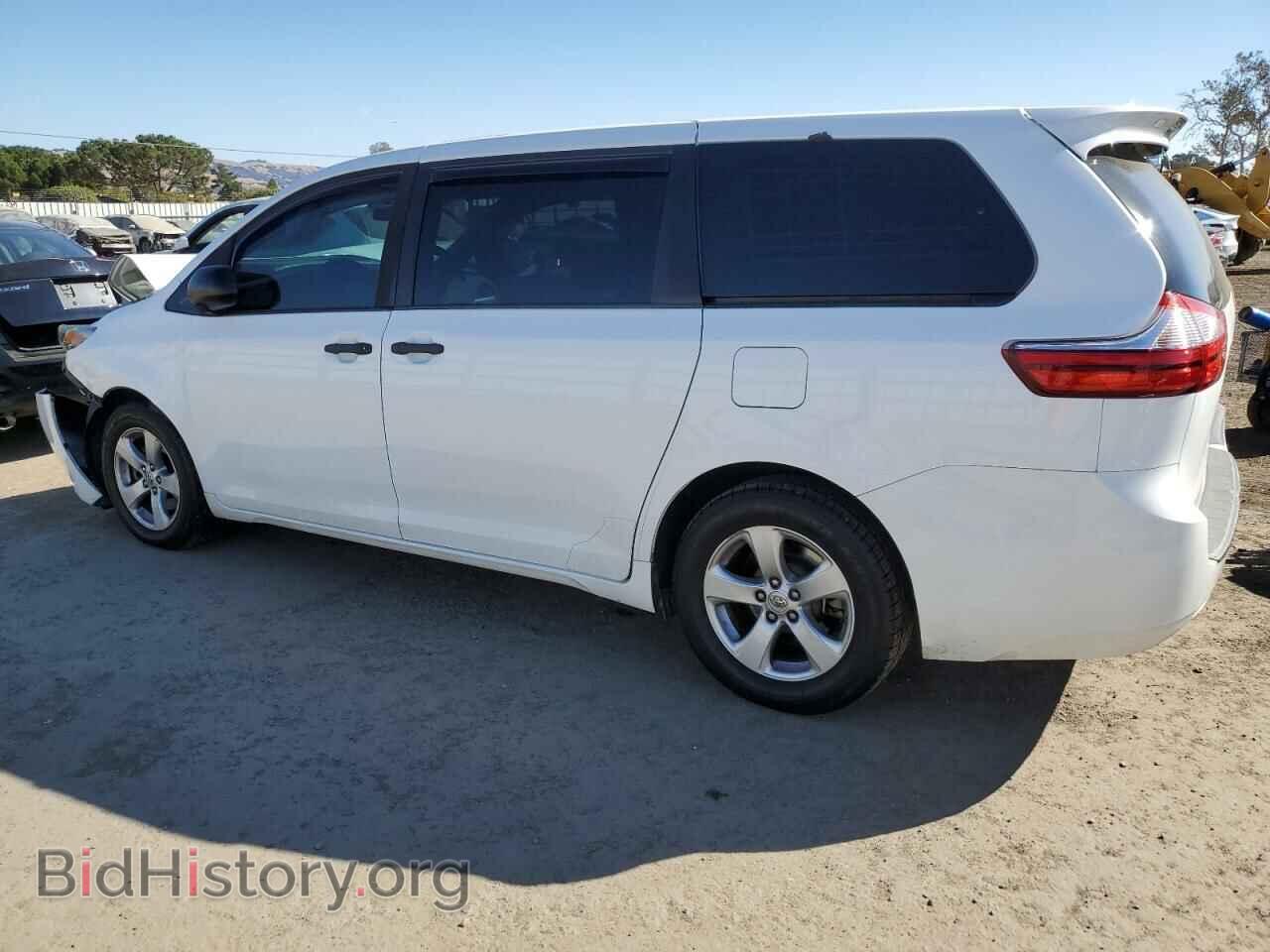 2017 TOYOTA All Models - VIN: 5TDZZ3DC3HS776294 - Фото 2