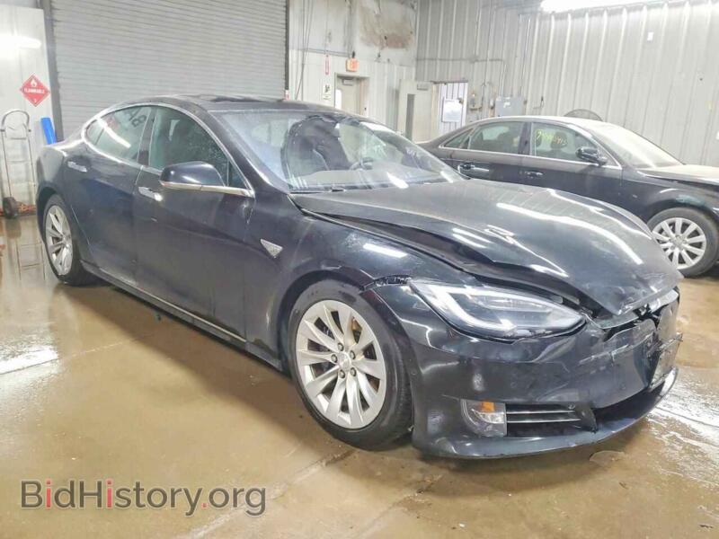 2016 Tesla MODEL S (VIN 5YJSA1E20GF144567) — фото 4 из 13