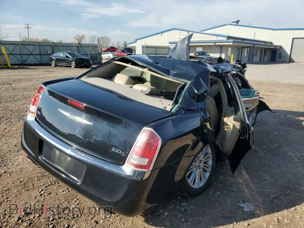 2014 CHRYSLER 300 - VIN: 2C3CCARG3EH356010 - Фото 3