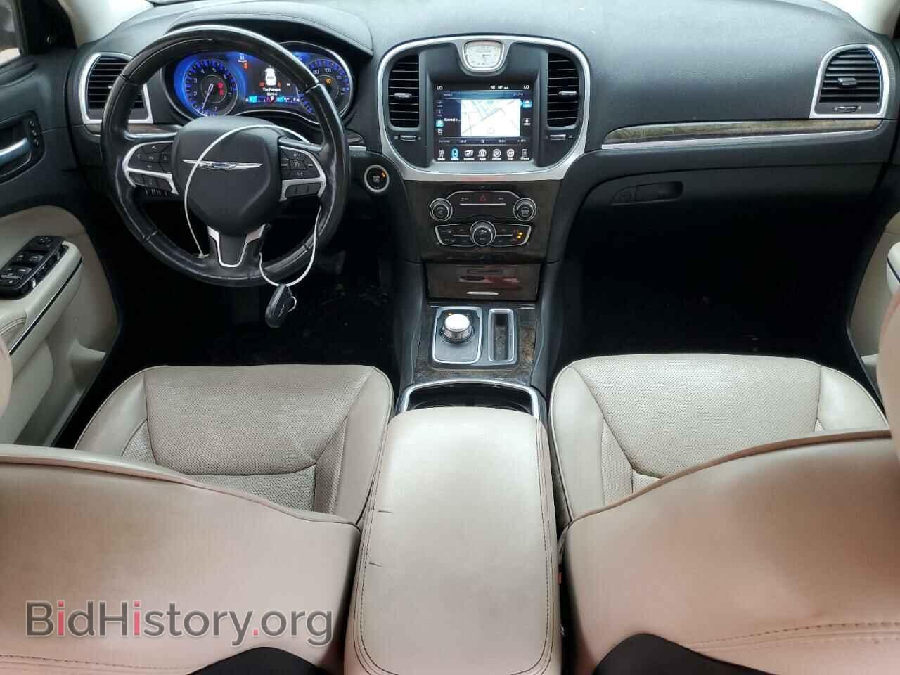 2016 CHRYSLER 300 - VIN: 2C3CCAEG1GH320583 - Фото 8