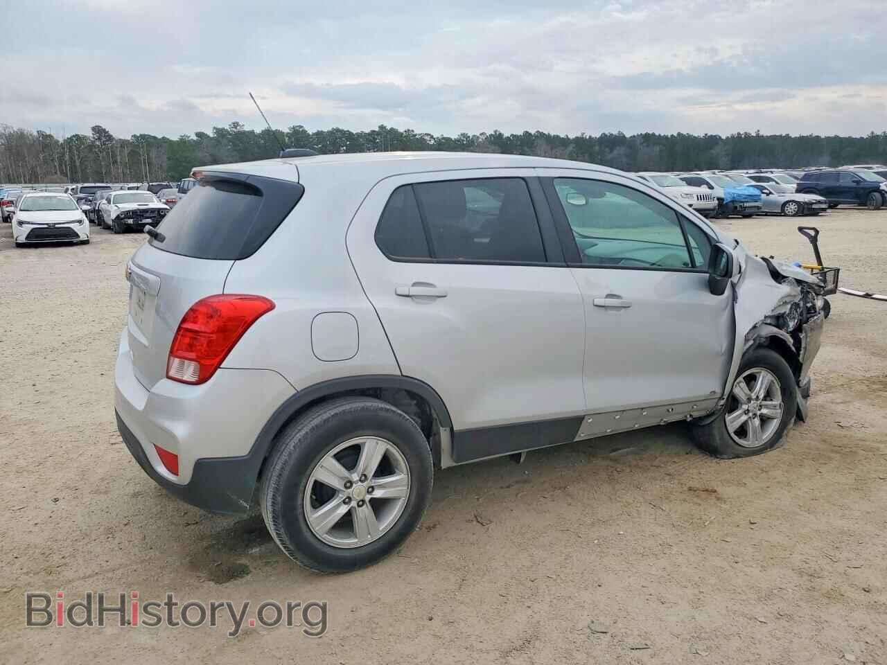 2020 CHEVROLET TRAX - VIN: 3GNCJKSB7LL163991 - Photo 3