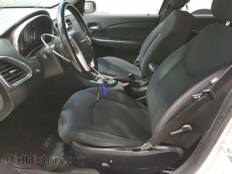 2013 Chrysler 200 (VIN 1C3CCBBB7DN501897) — photo 7 of 12