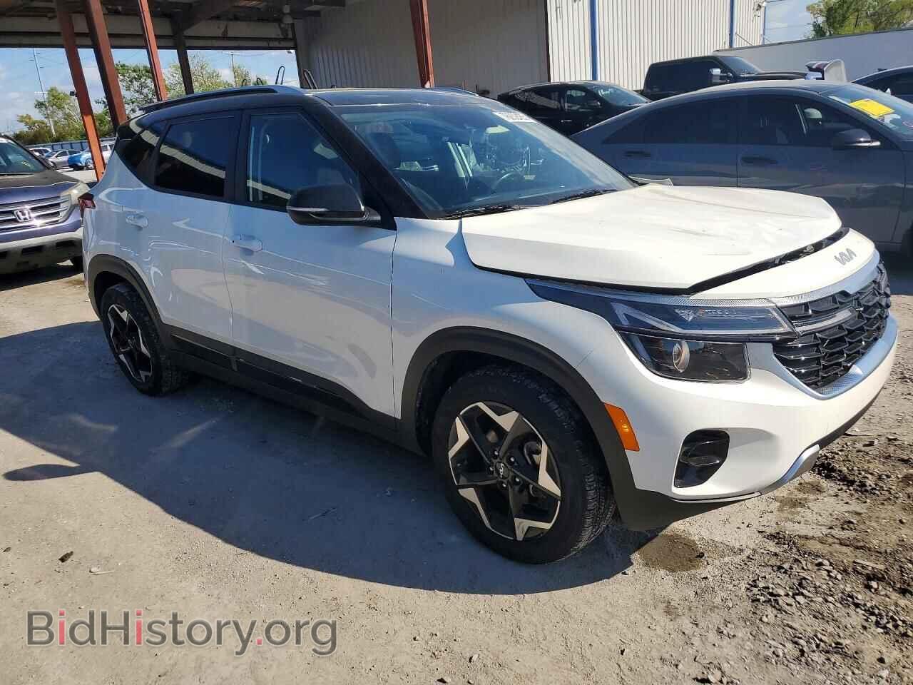 2025 KIA SELTOS - VIN: KNDEU2AA4S7723437 - Фото 4
