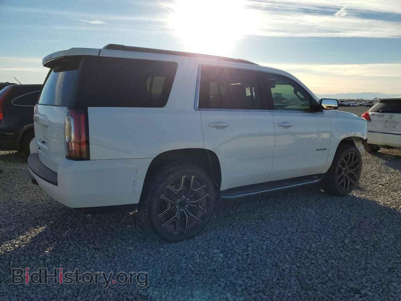 2019 GMC YUKON - VIN: 1GKS2BKC5KR180665 - Photo 3
