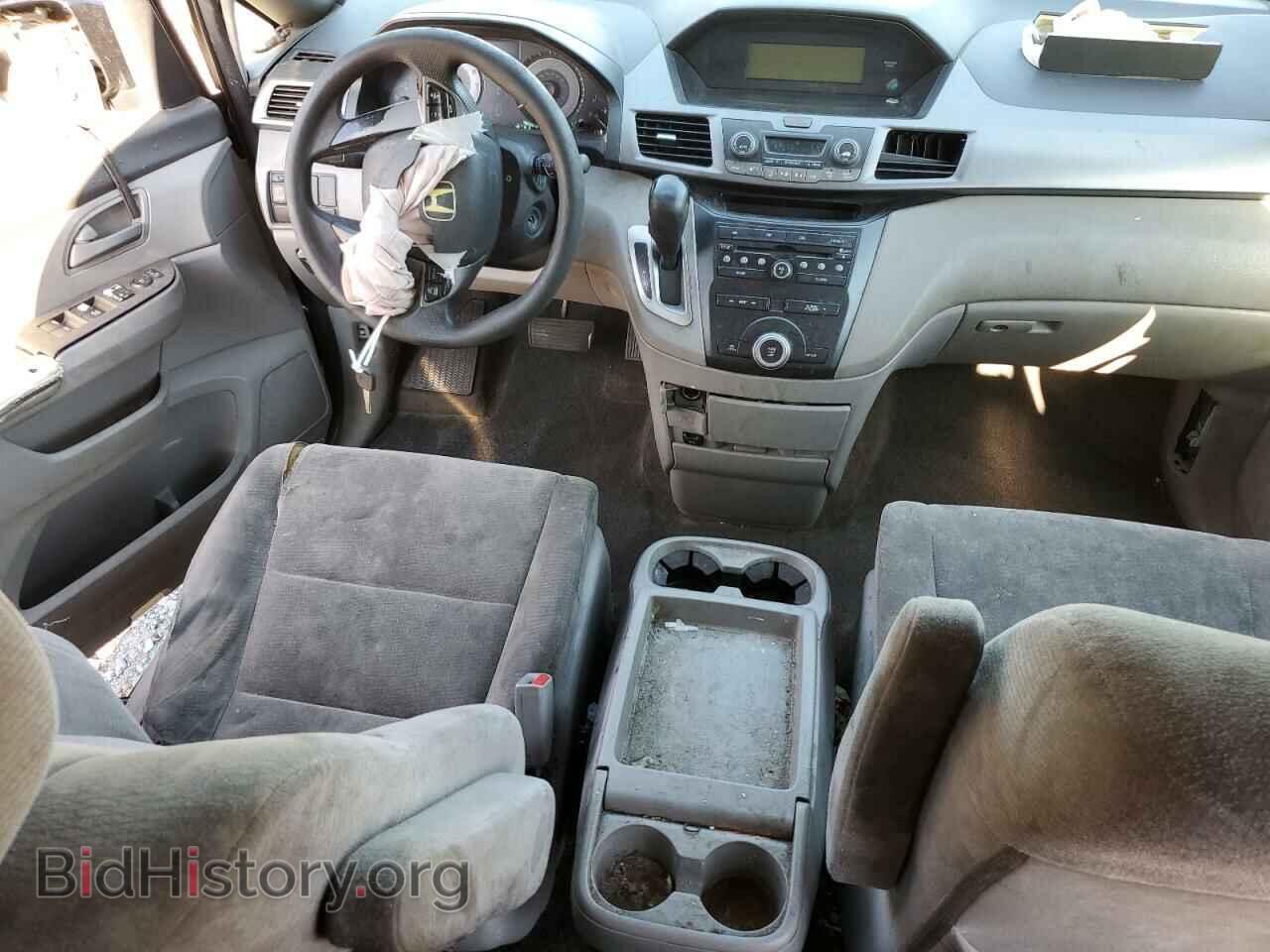 2011 HONDA All Models - VIN: 5FNRL5H46BB025587 - Photo 8