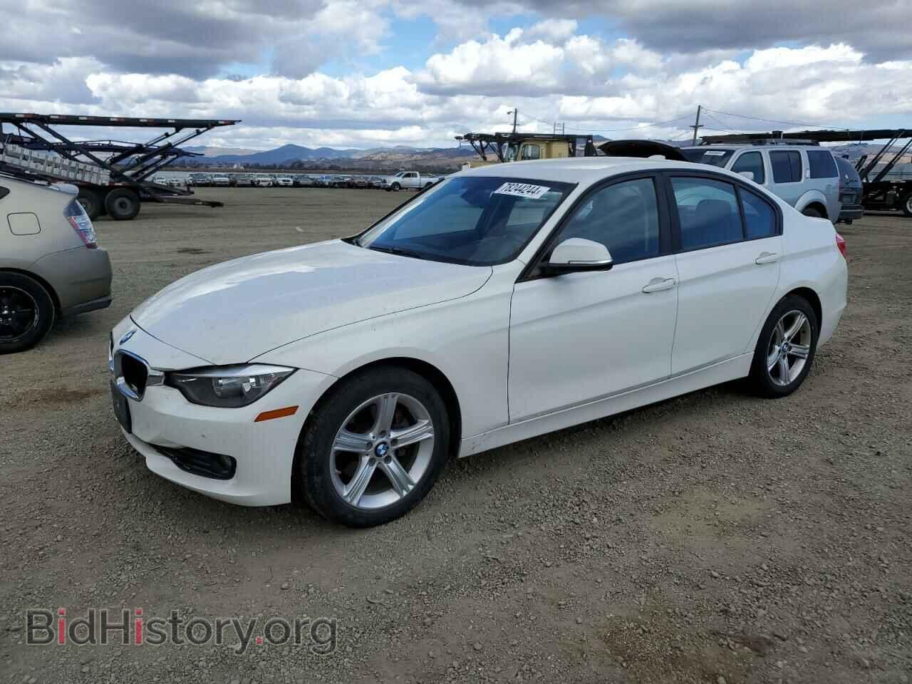 Фотография WBA3A5C55CF340418 - BMW 3 SERIES 2012