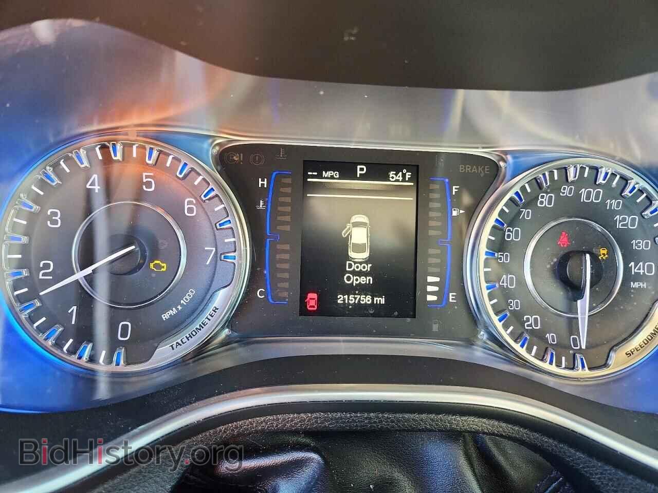 2016 CHRYSLER 200 - VIN: 1C3CCCABXGN137695 - Photo 9