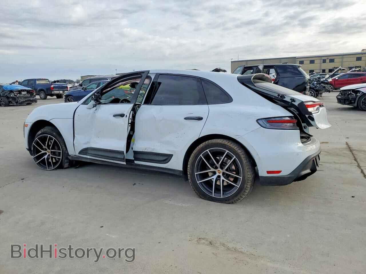 2022 PORSCHE MACAN - VIN: WP1AA2A59NLB04434 - Photo 2