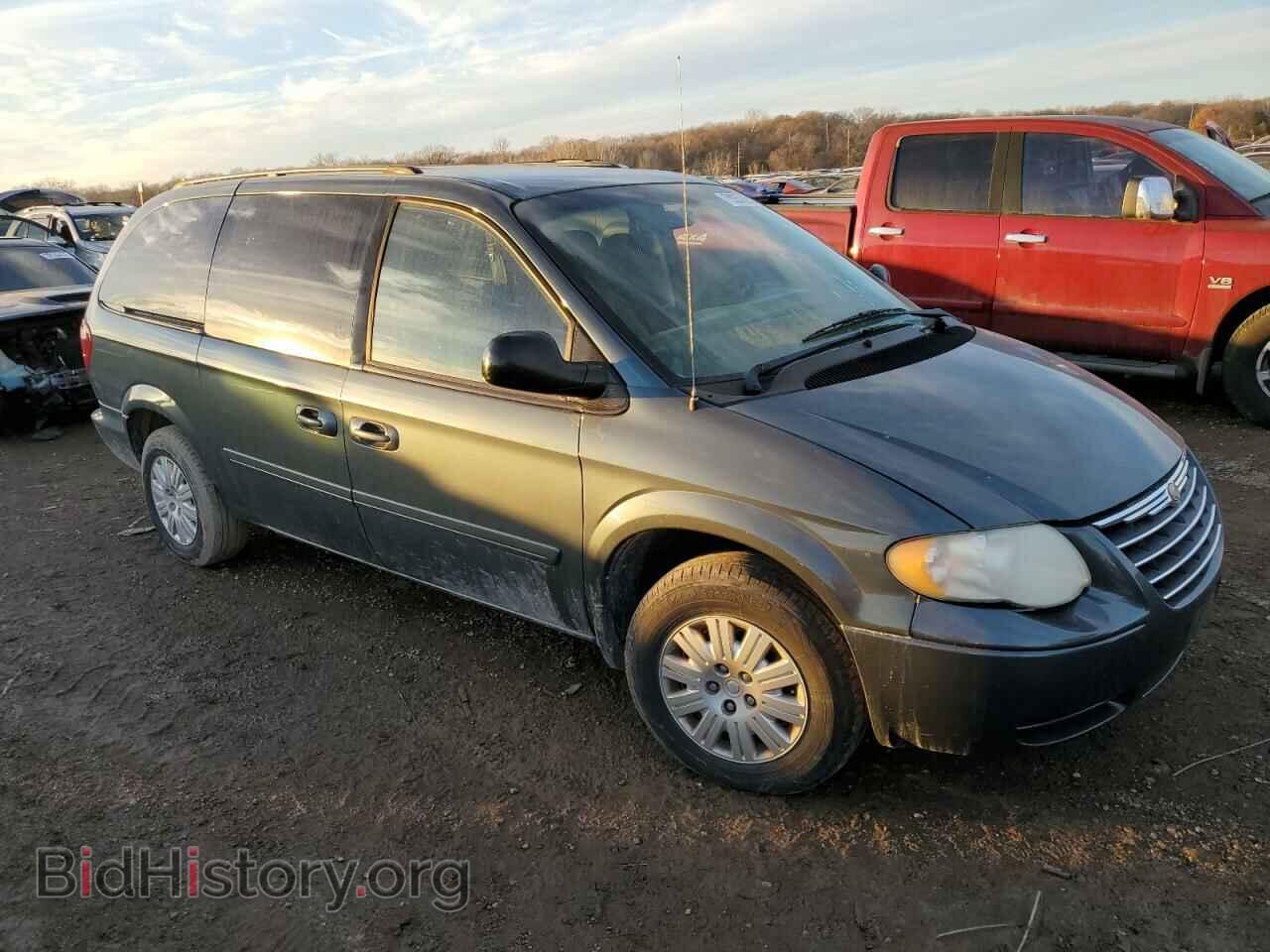 2007 CHRYSLER MINIVAN - VIN: 2A4GP44RX7R353513 - Фото 4