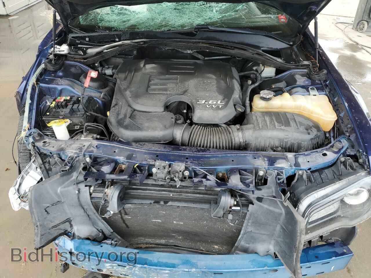 2017 CHRYSLER 300 - VIN: 2C3CCABG2HH541664 - Фото 11