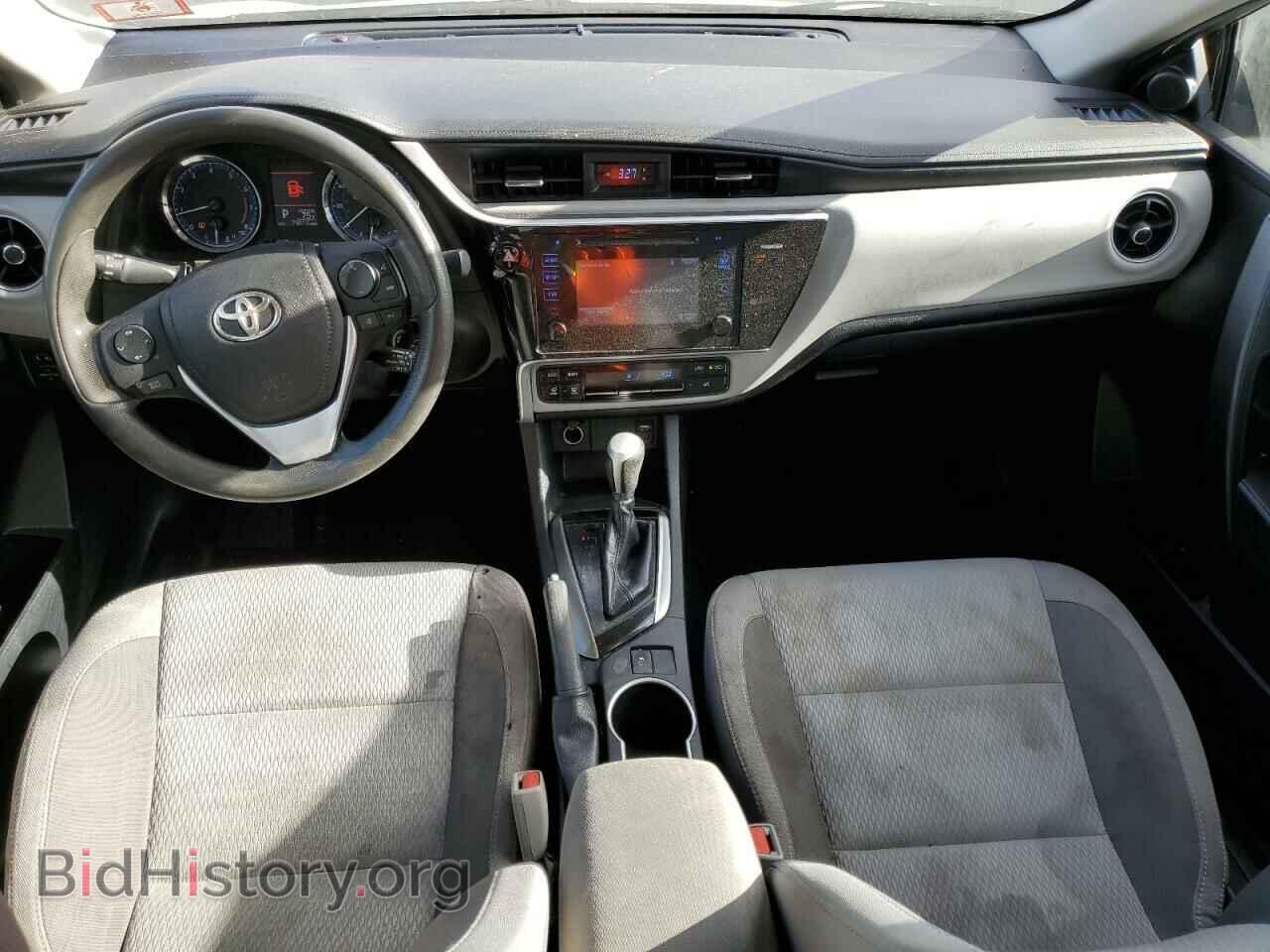 2017 TOYOTA COROLLA - VIN: 2T1BURHE6HC838777 - Фото 8