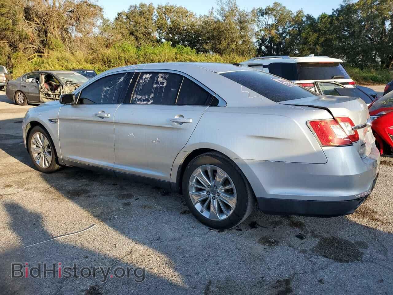 2011 FORD TAURUS - VIN: 1FAHP2FWXBG111449 - Фото 2