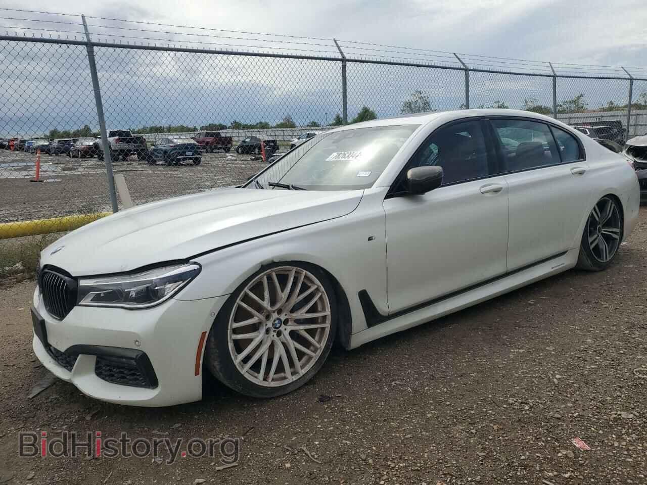 Photo WBA7F0C39HGM22349 - BMW 7 SERIES 2017