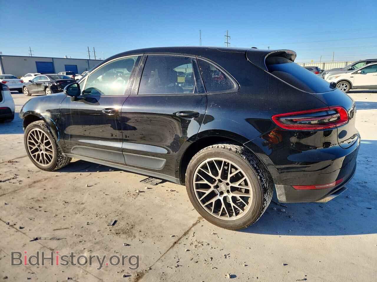 2017 PORSCHE MACAN - VIN: WP1AA2A57HLB09622 - Photo 2