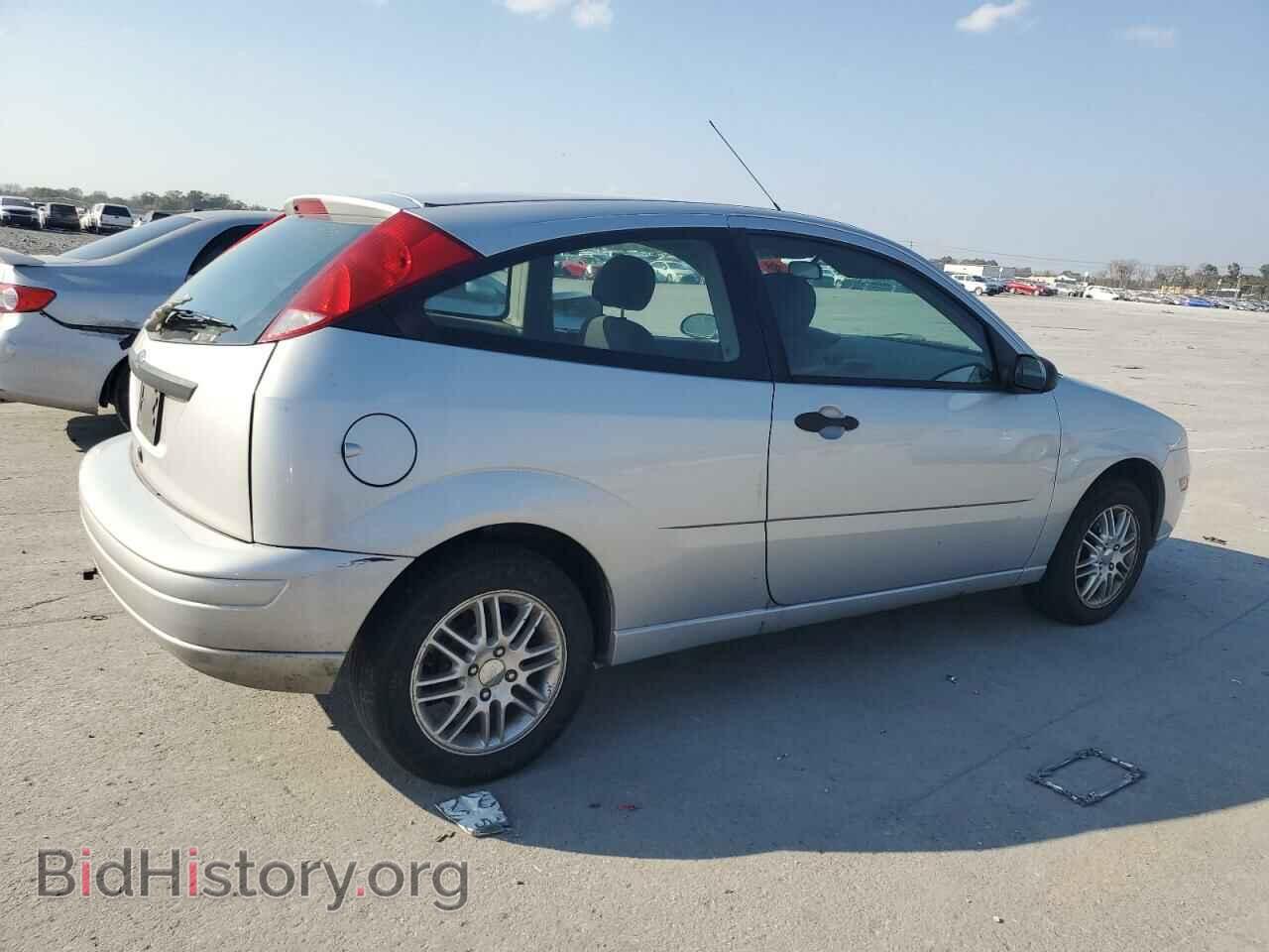 2007 FORD FOCUS - VIN: 1FAHP31N67W137922 - Фото 3
