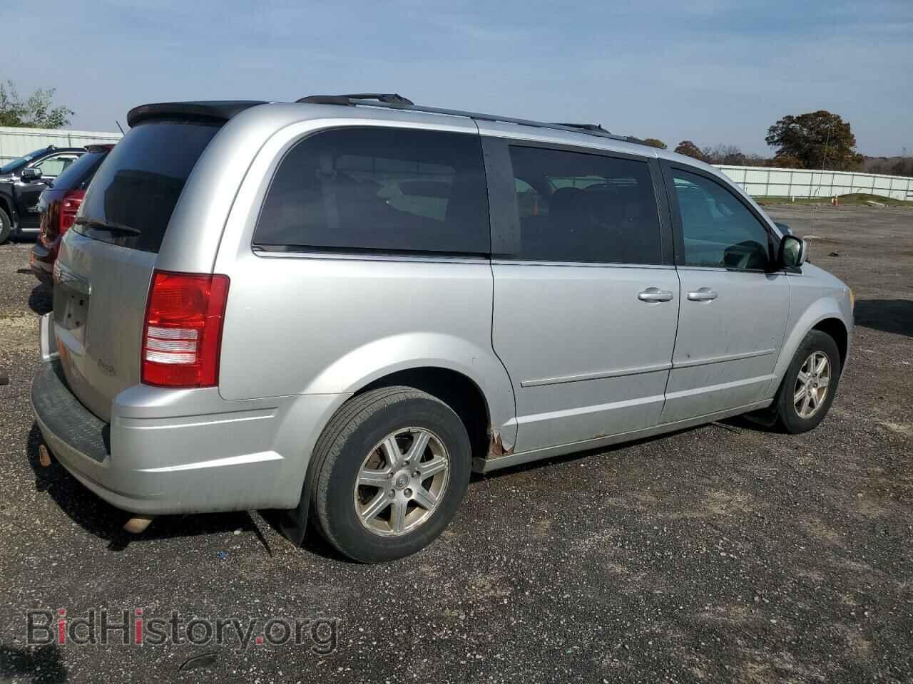 2008 CHRYSLER MINIVAN - VIN: 2A8HR54P58R643659 - Фото 3