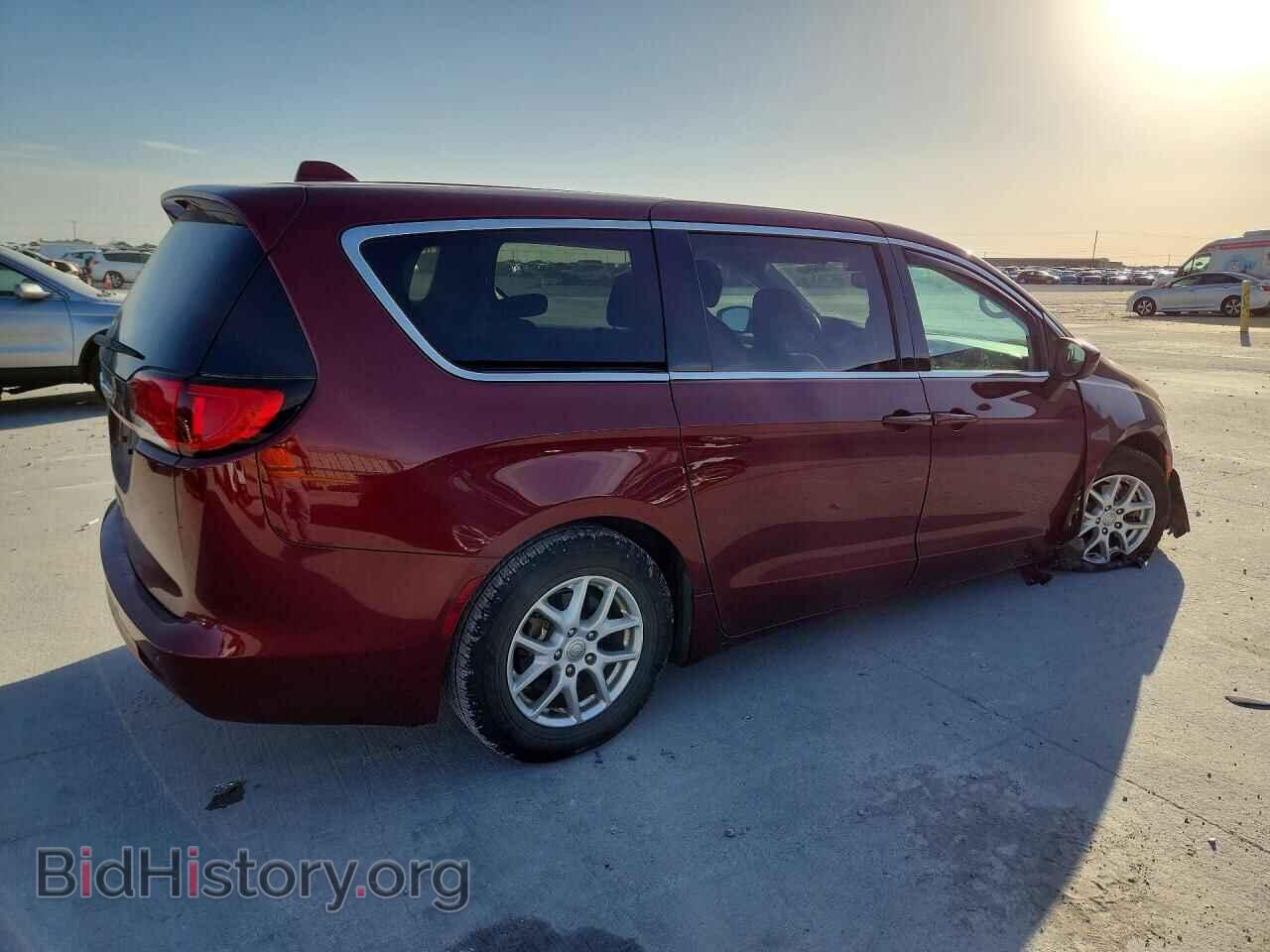 2017 CHRYSLER PACIFICA - VIN: 2C4RC1DGXHR509106 - Фото 3