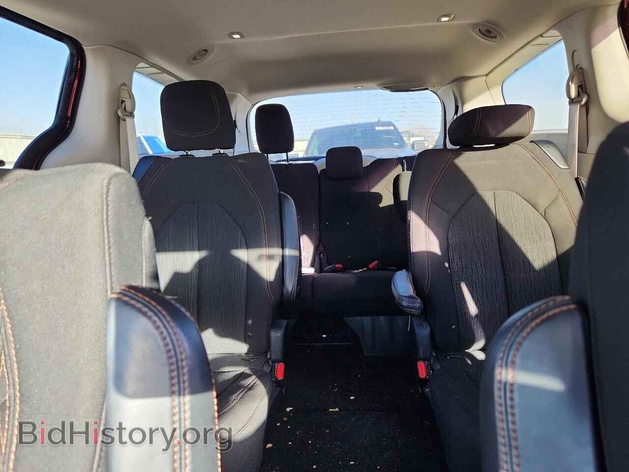2017 CHRYSLER PACIFICA - VIN: 2C4RC1DGXHR509106 - Фото 10