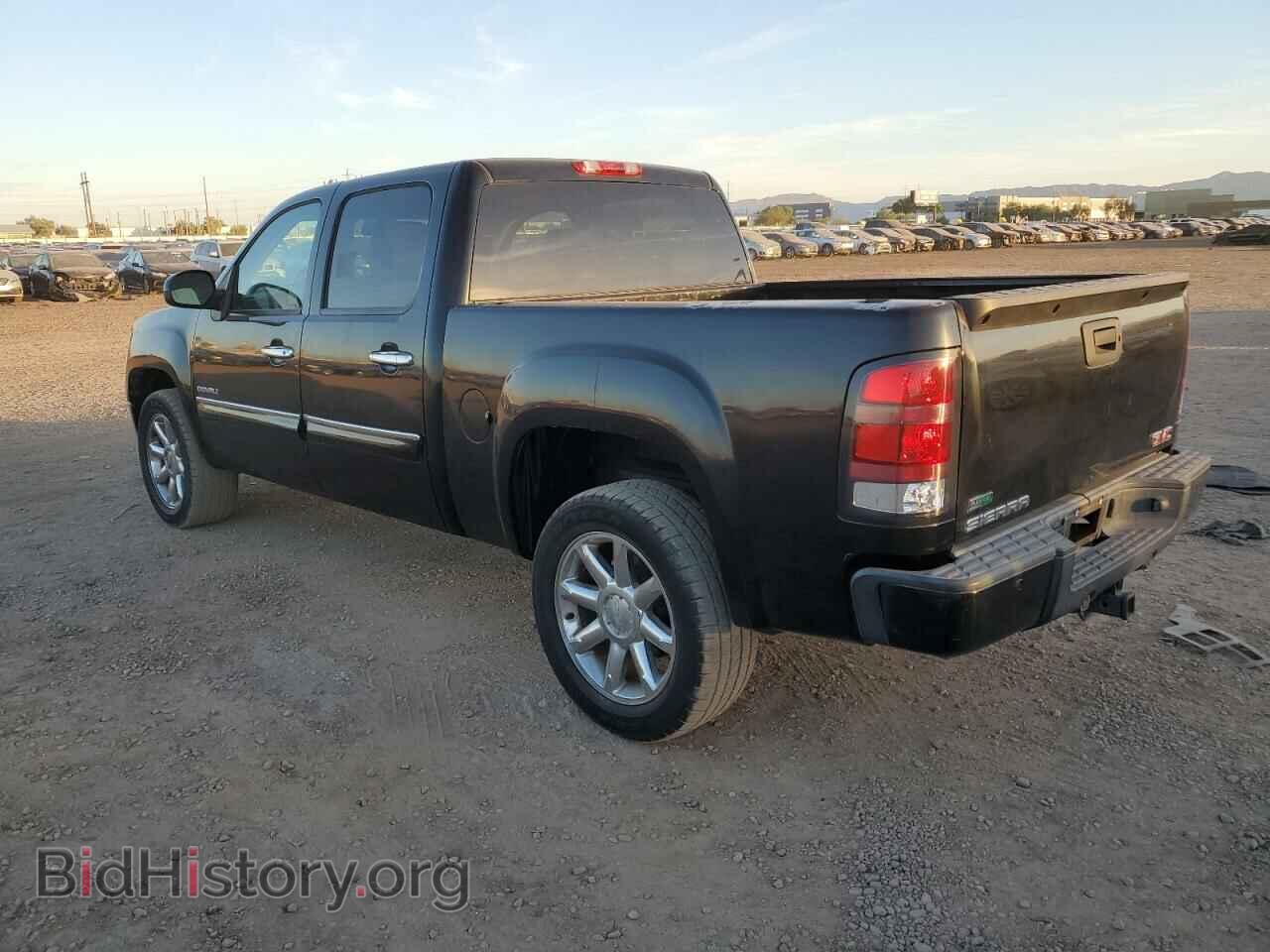 2011 GMC SIERRA - VIN: 3GTP2XE21BG185914 - Фото 2