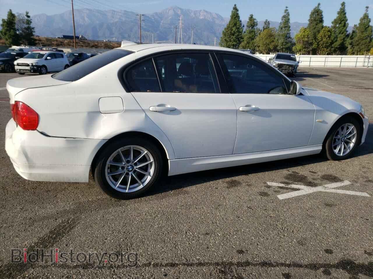 2011 BMW 3 SERIES - VIN: WBAPH7C56BA801629 - Фото 3