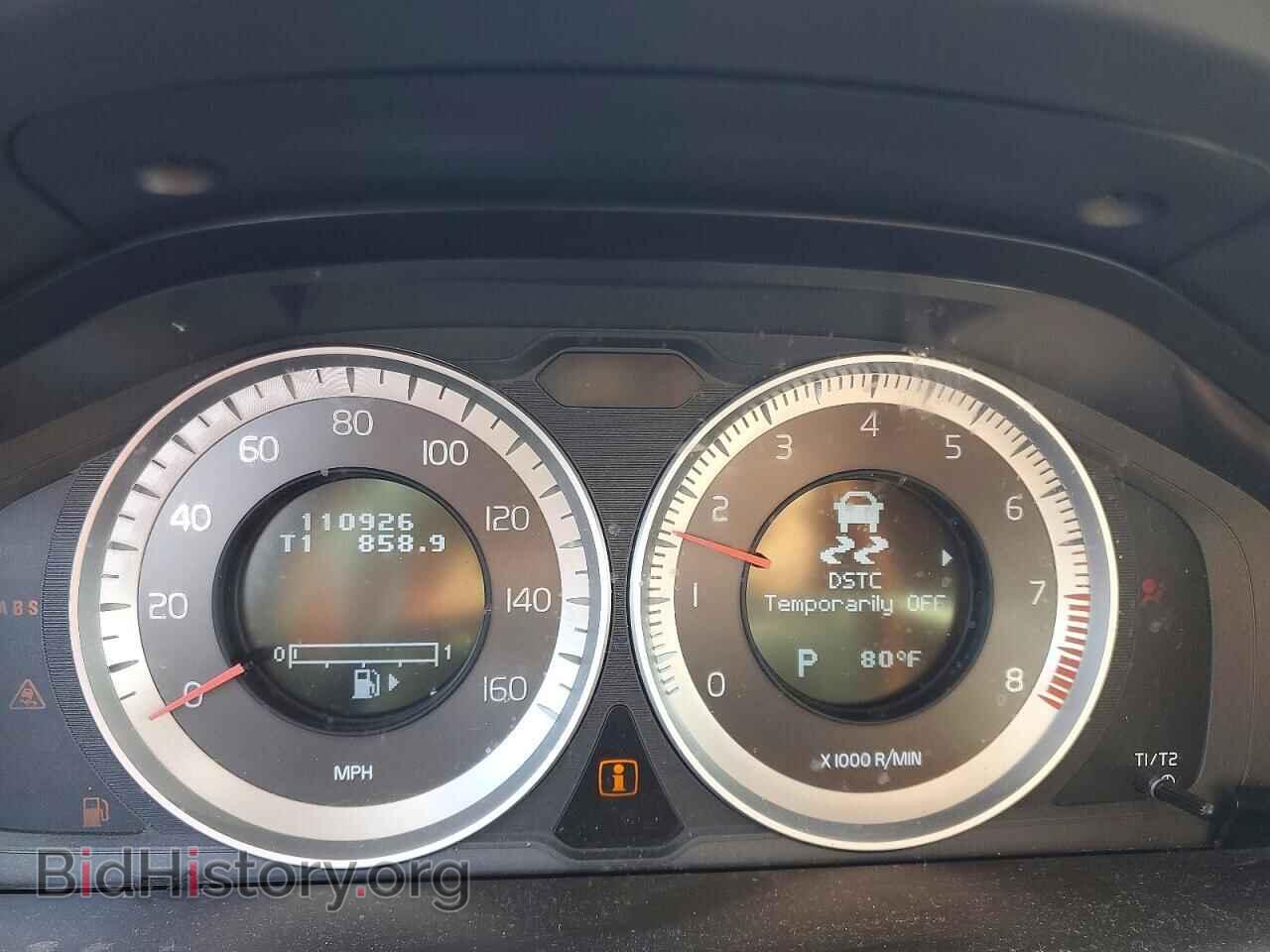 2012 VOLVO XC60 - VIN: YV4940DL8C2321502 - Фото 9