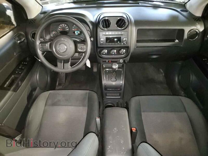 2012 Jeep COMPASS (VIN 1C4NJDBB7CD661918) — фото 8 из 13