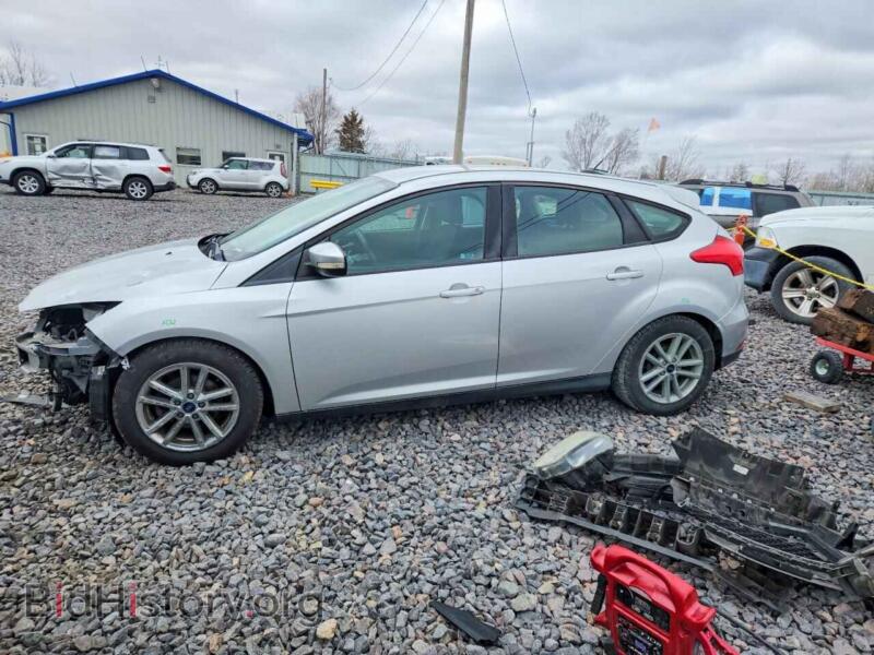 2017 Ford FOCUS SE (VIN 1FADP3K25HL246846) — photo 1 of 13, Copart, damage: front end