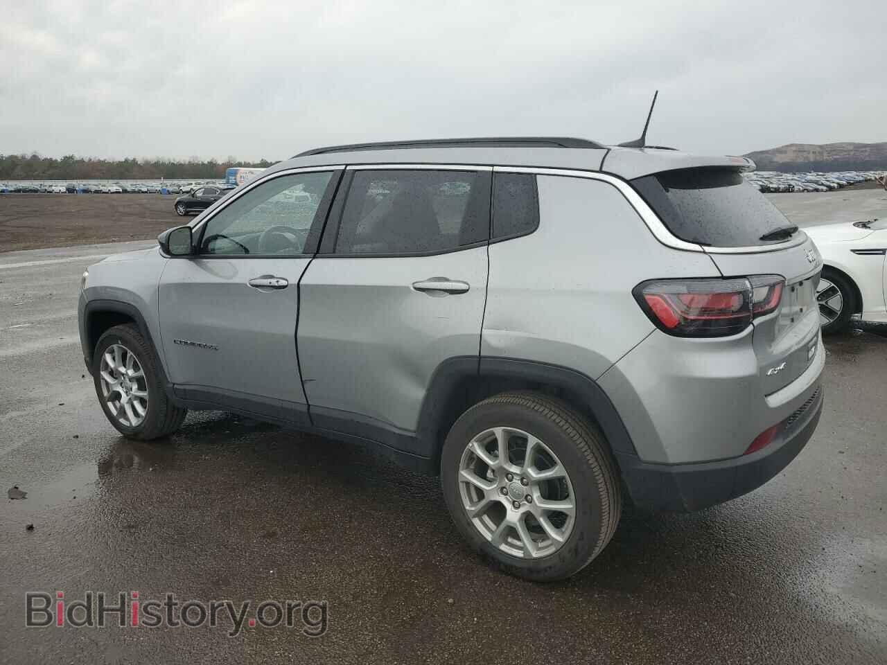 2022 JEEP COMPASS - VIN: 3C4NJDFB9NT169740 - Фото 2
