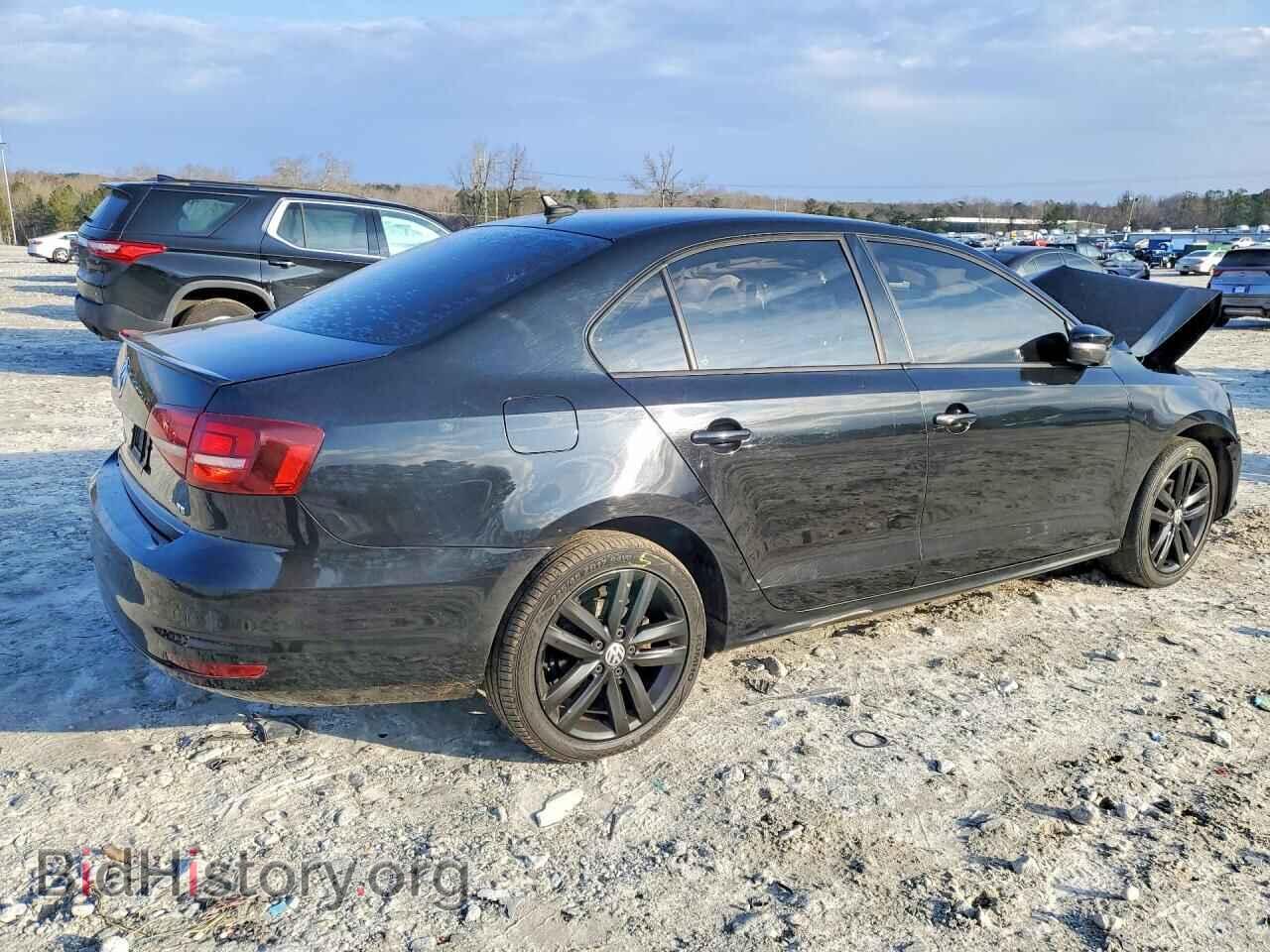 2018 VOLKSWAGEN JETTA - VIN: 3VWD17AJ8JM231044 - Фото 3