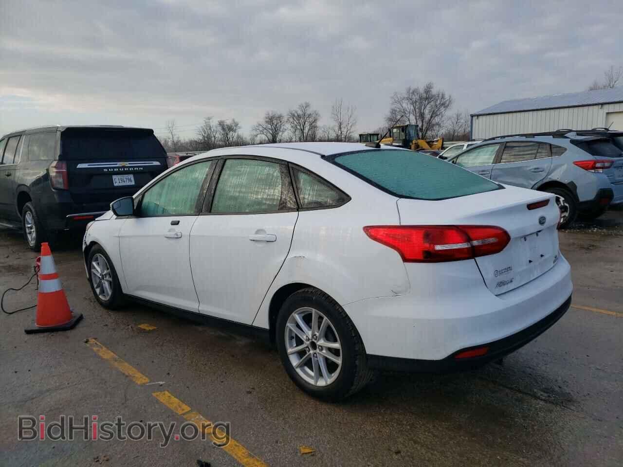 2016 FORD FOCUS - VIN: 1FADP3F22GL211240 - Photo 2