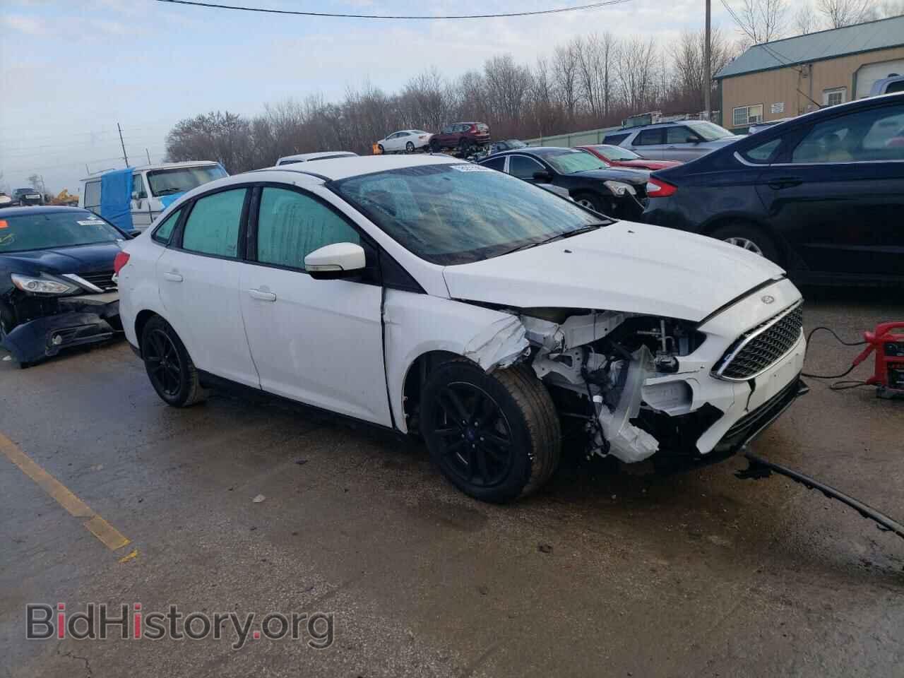 2016 FORD FOCUS - VIN: 1FADP3F22GL211240 - Photo 4