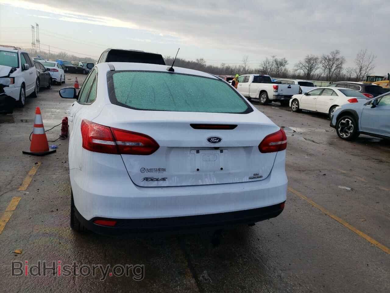 2016 FORD FOCUS - VIN: 1FADP3F22GL211240 - Photo 6